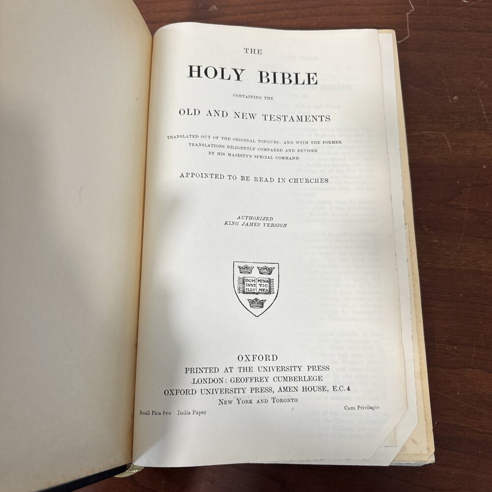 Webb School California Holy Bible King James Version Great Britain With maps - Picture 6 of 13